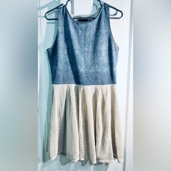 [DRESSCODE LA] Denim Lace Dress - Picture 1 of 5